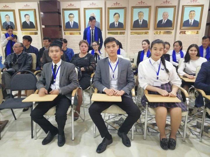 "Ұрпақ тәрбиесі-келешек қоғам тәрбиесі" атты Ізгілік күніне арналған тренинг сабақ.