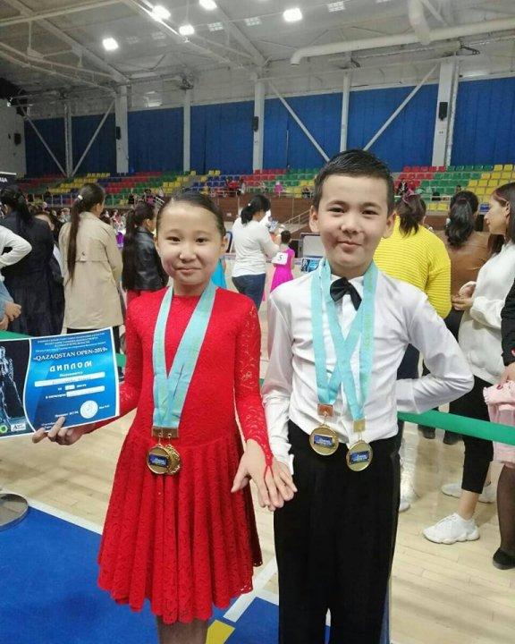 Ескендірбек Айдана халықаралық би турнирінің жеңімпазы