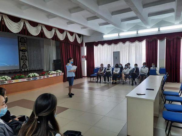 "Қазақ қыздары сұлулығымен әлемді құтқарады" тақырыбында  іс-шара