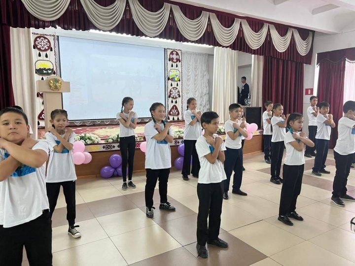 «Қазақстан-Республикам менің» атты мерекелік ісшара өтті.